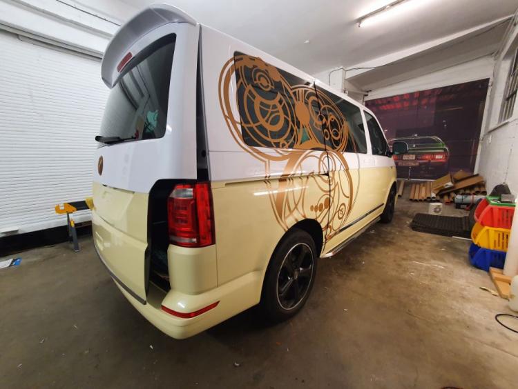 VW T6 Split Wrap 9